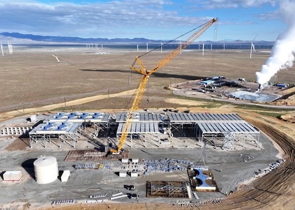 The first phase of the Cape Station project is scheduled to go online in 2026, with the second phase scheduled to follow in 2028.