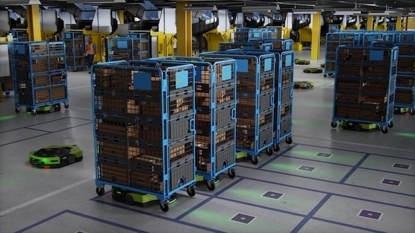 Amazon_warehouse-600