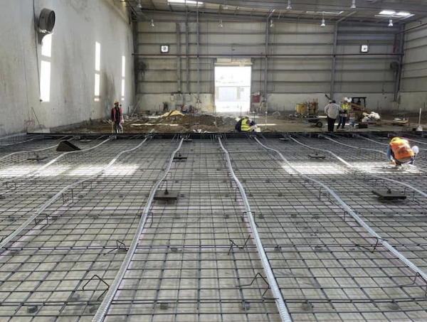 Construction of the rehabilitation system was conducted in a modular, panel-by-panel manner, keeping the warehouse operational throughout the process. Image source: Bentley Systems.