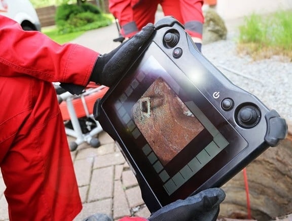 Real-time data can be obtained with digital technology and used to perform predictive analytics, leading to more proactive decisions and maintenance. Image source: ARKANCE.